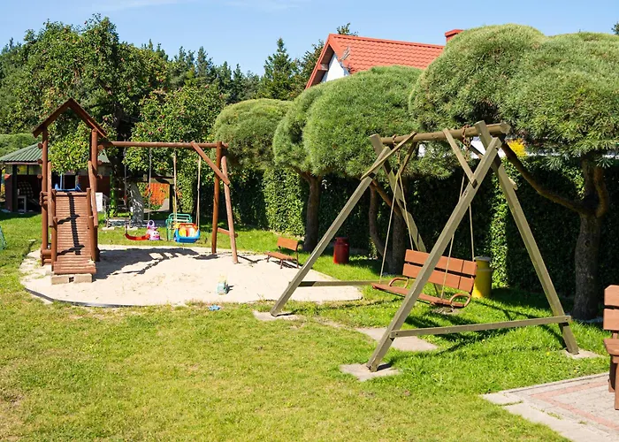 Agrokwatera Stary Dab منزل للإقامة Czarny Mlyn