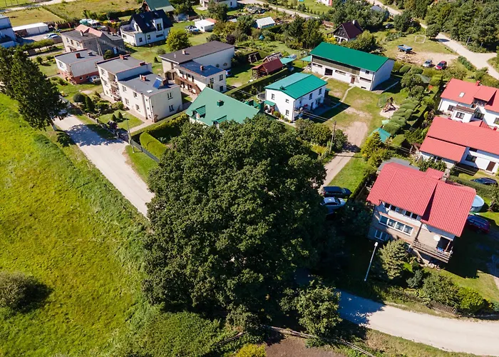 Agrokwatera Stary Dab منزل للإقامة Czarny Mlyn