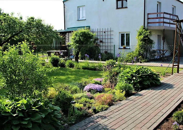 Agrokwatera Stary Dab منزل للإقامة *